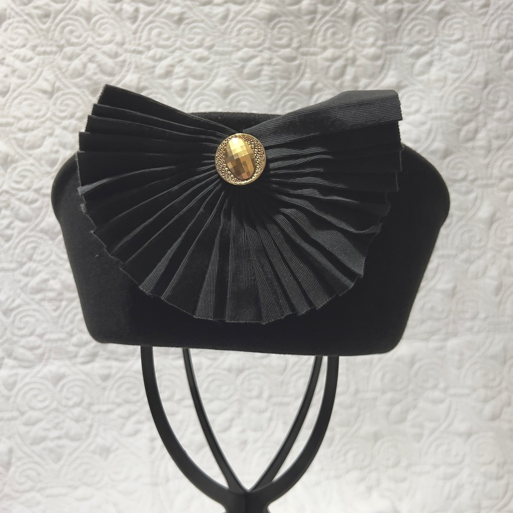 Adolfo 2 New York Paris vintage women’s black church hat Bollman & Co. 100% wool